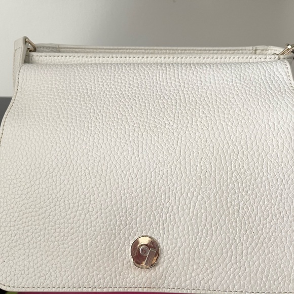 Tory Burch Thea White Leather Crossbody Bag - Picture 4 of 4